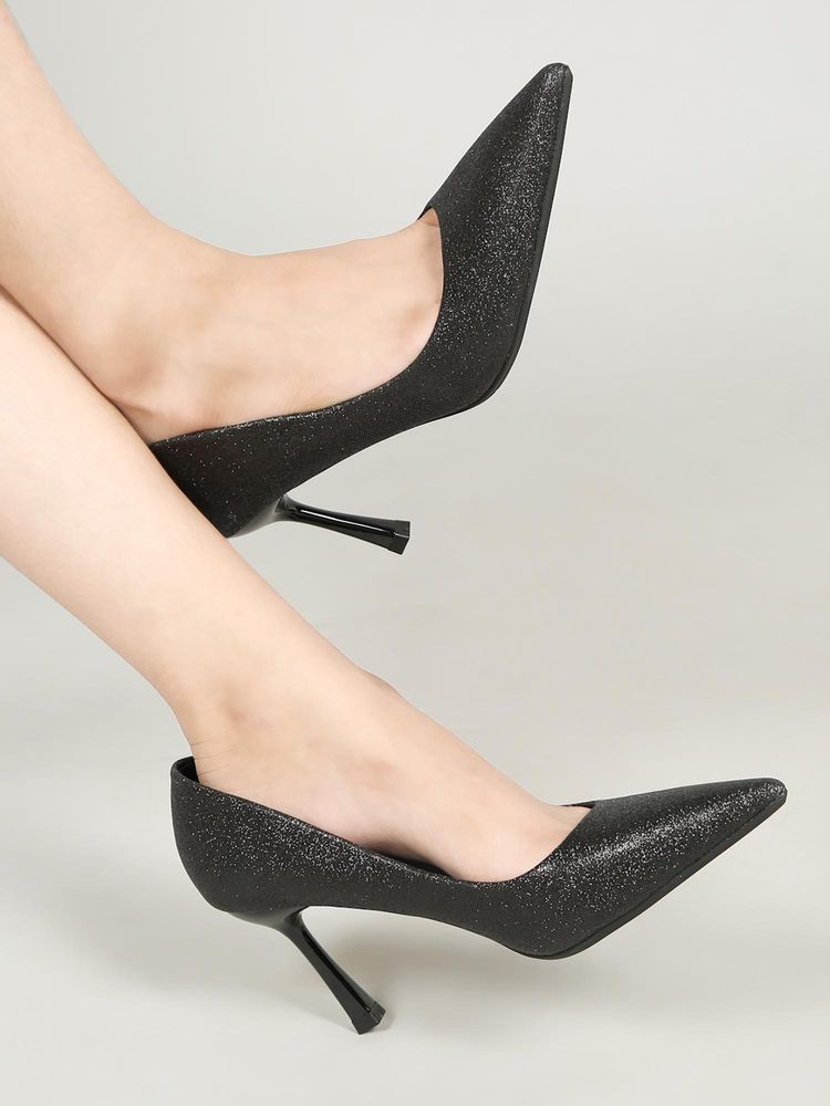 Flat n Heels Women Black Pumps-picture-0