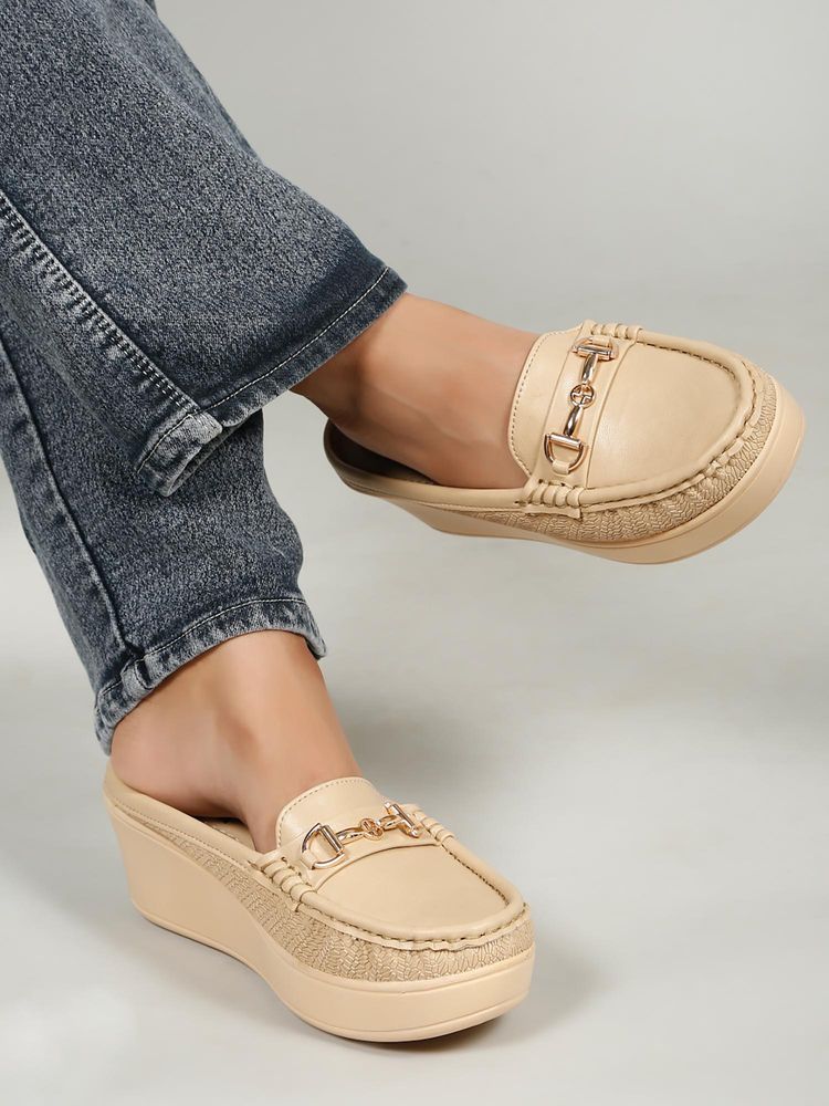 Flat n Heels Women Beige Loafers-picture-35