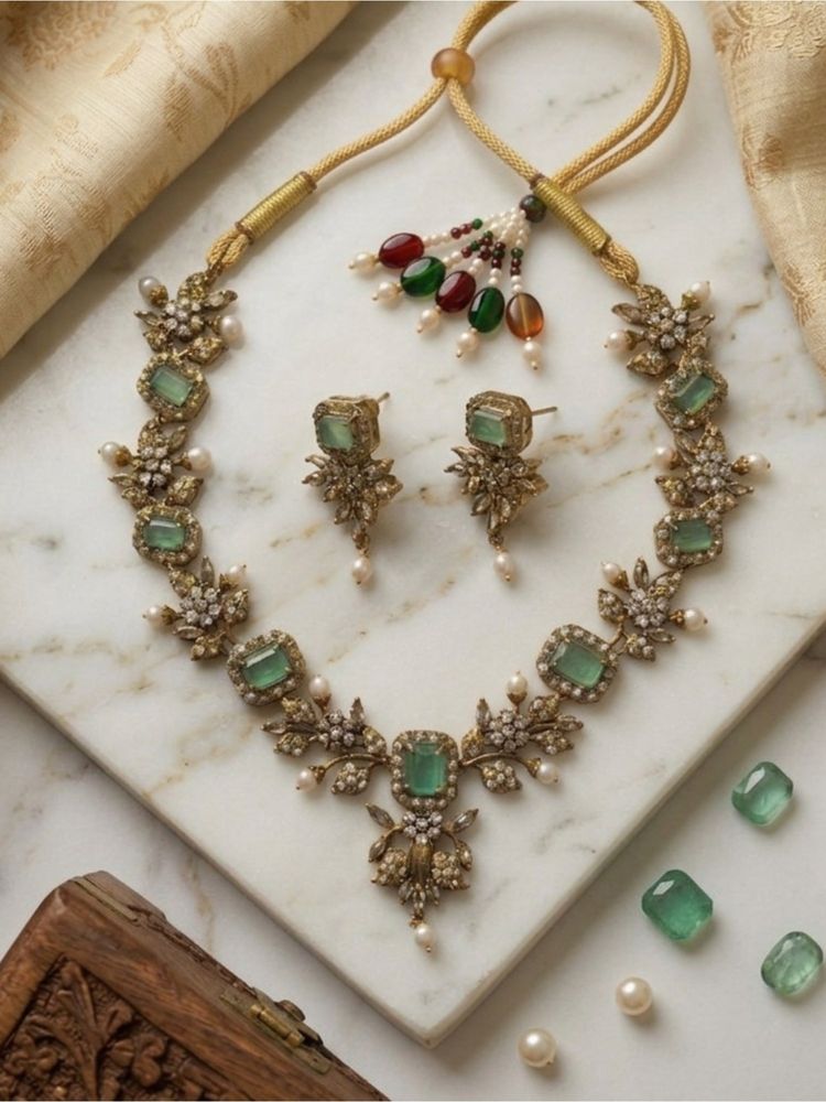 STILEADDA Green Stones Western Jewellery Set-picture-3