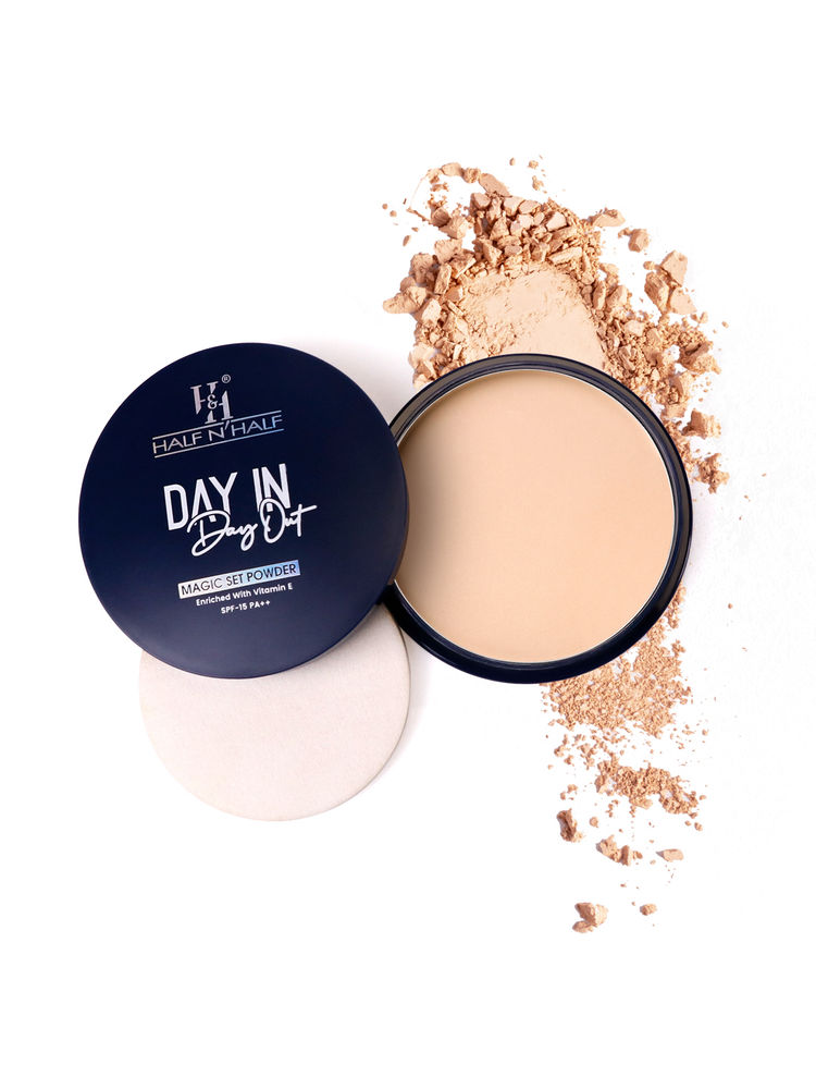 Half N Half Day In Day Out Magic Set Compact Powder-picture-22