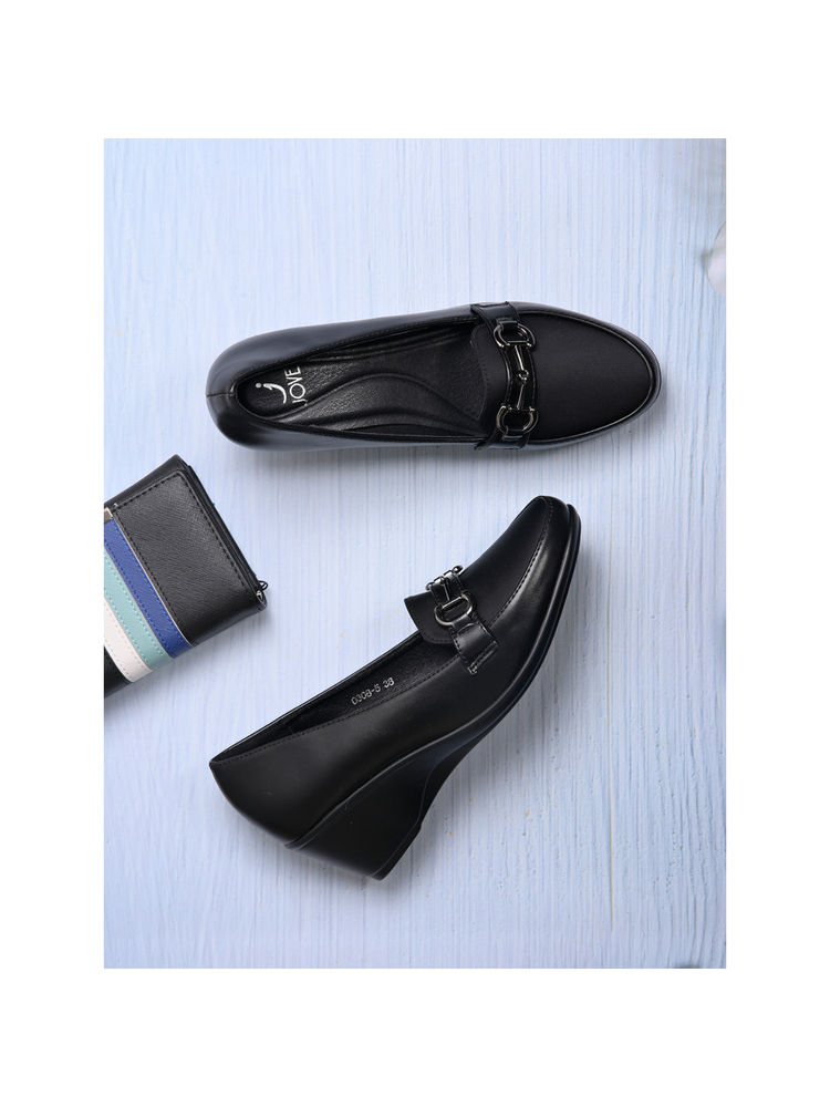 Jove Women Black Solid Loafers-image-9
