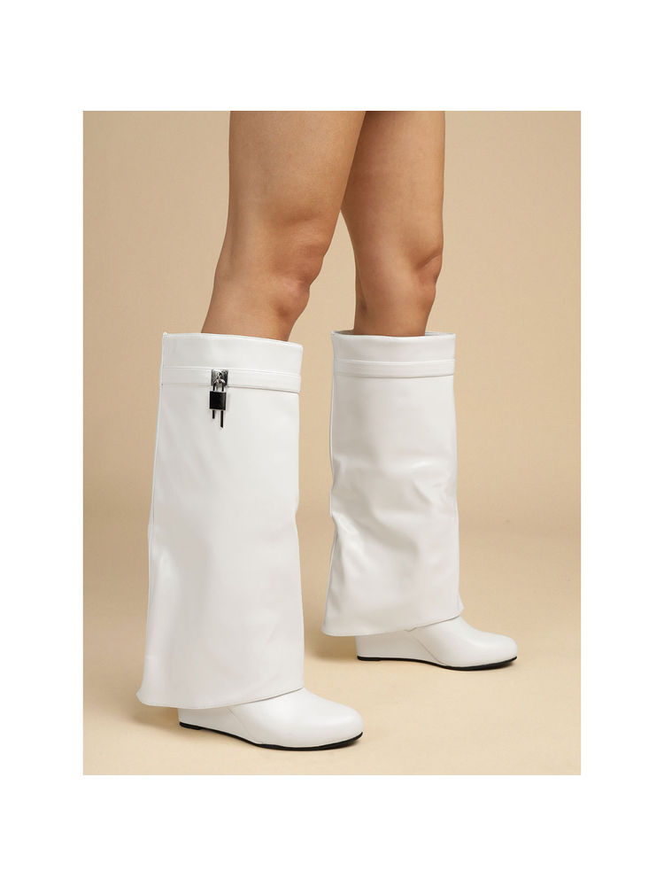 Truffle Collection White Solid Boots