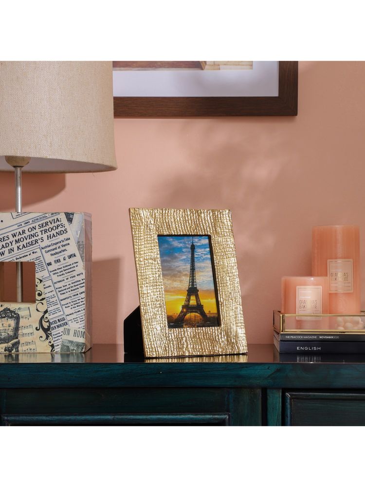 De Maison Decor Motif Picture Frame Gold 8x10 Inch-image-2