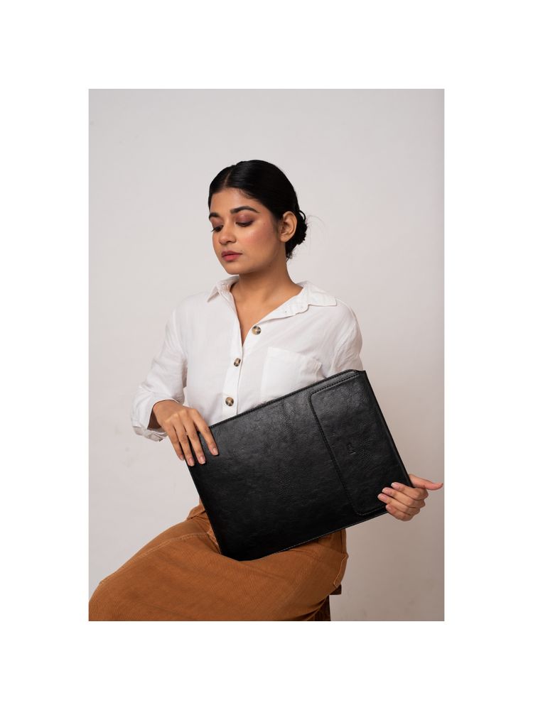 Miri Brown Handcrafted Laptop Sleeve (13/14 )-image-36