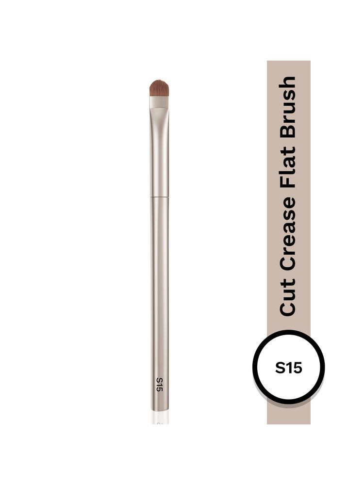 PAC S15 Cut Crease Flat Brush-picture-17