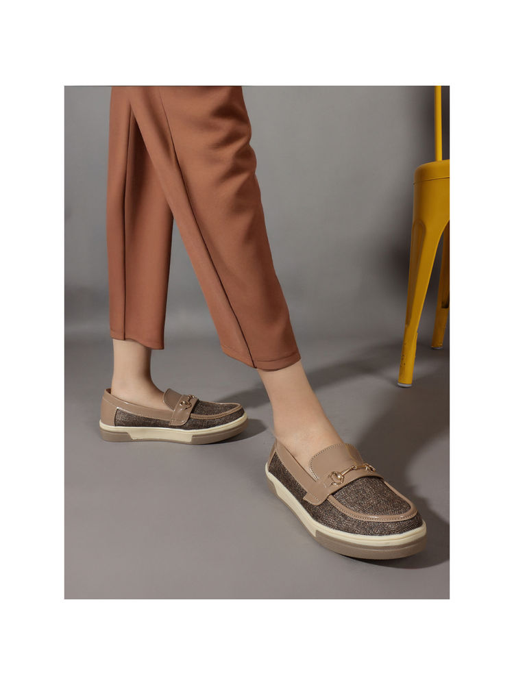 Carlton London Textured Slip-On Horsebit Detail Loafers Beige-picture-28