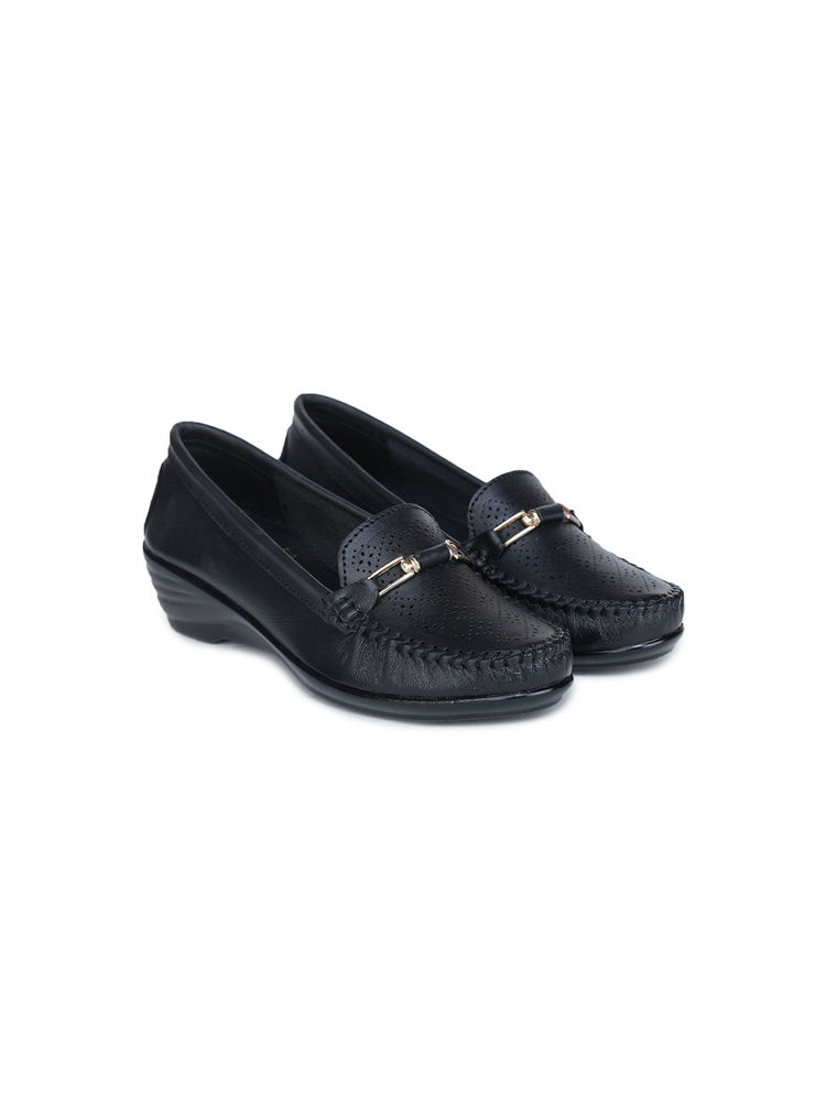Zoom Shoes Black Genuine Leather Textured Pattern Slip On Casual Loafers-image-37