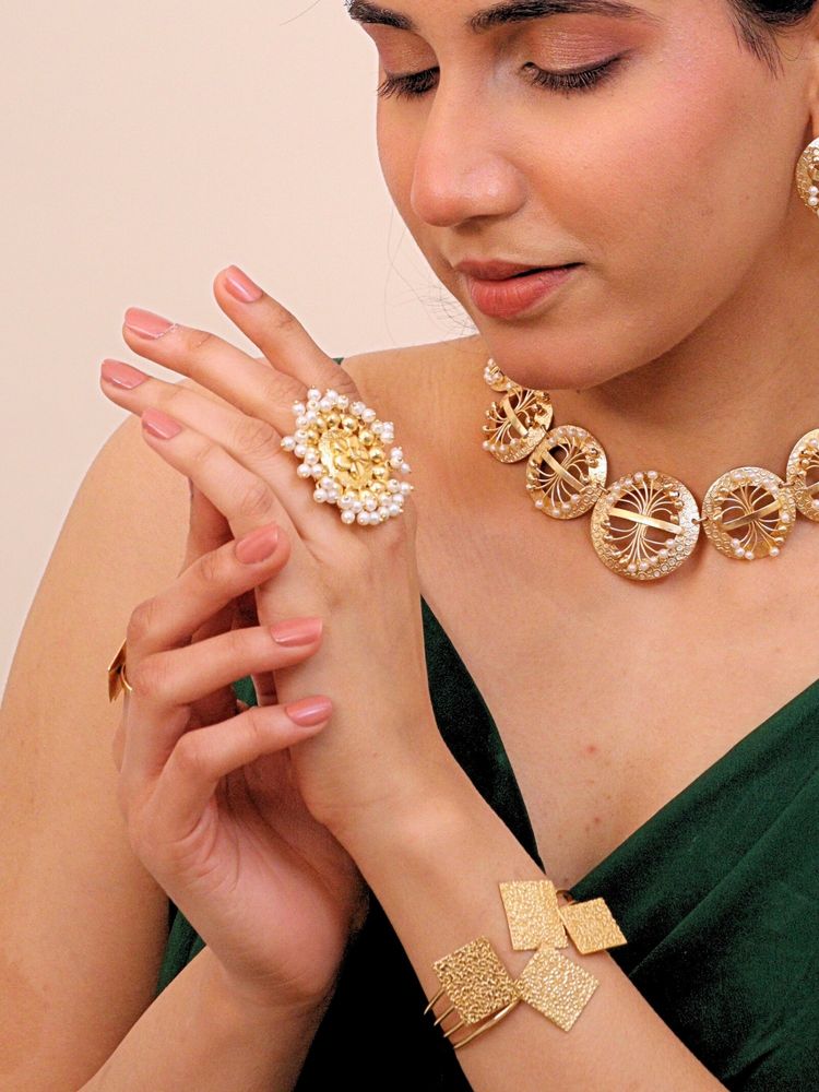 Viana Jewels 18K Gold Plated Virasa Adjustable Brass Ring-image-42