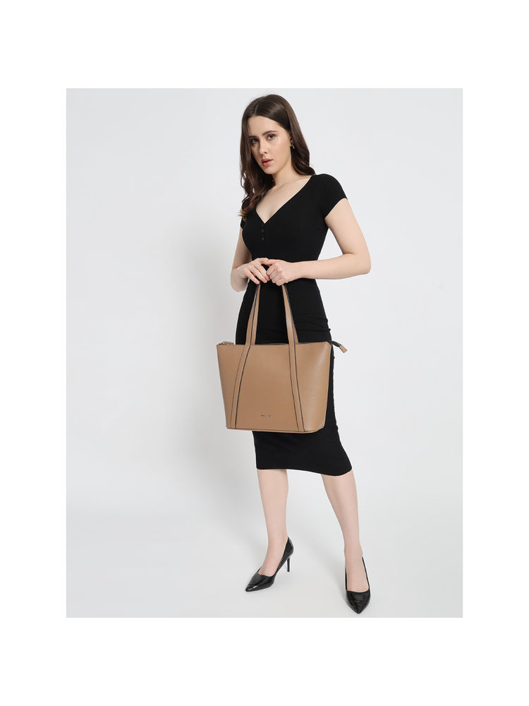 THE GUSTO Beige Aza Tote (M)-picture-39