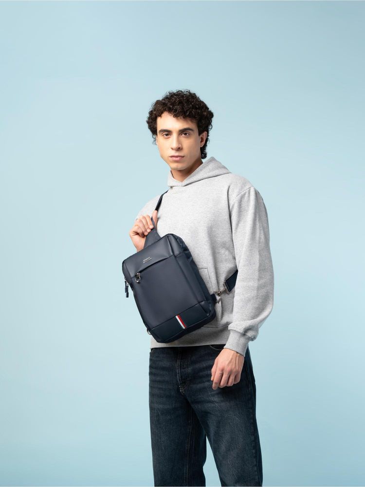 Tommy Hilfiger Unisex Crossbody Sling Bag Heath - Navy Blue-image-24