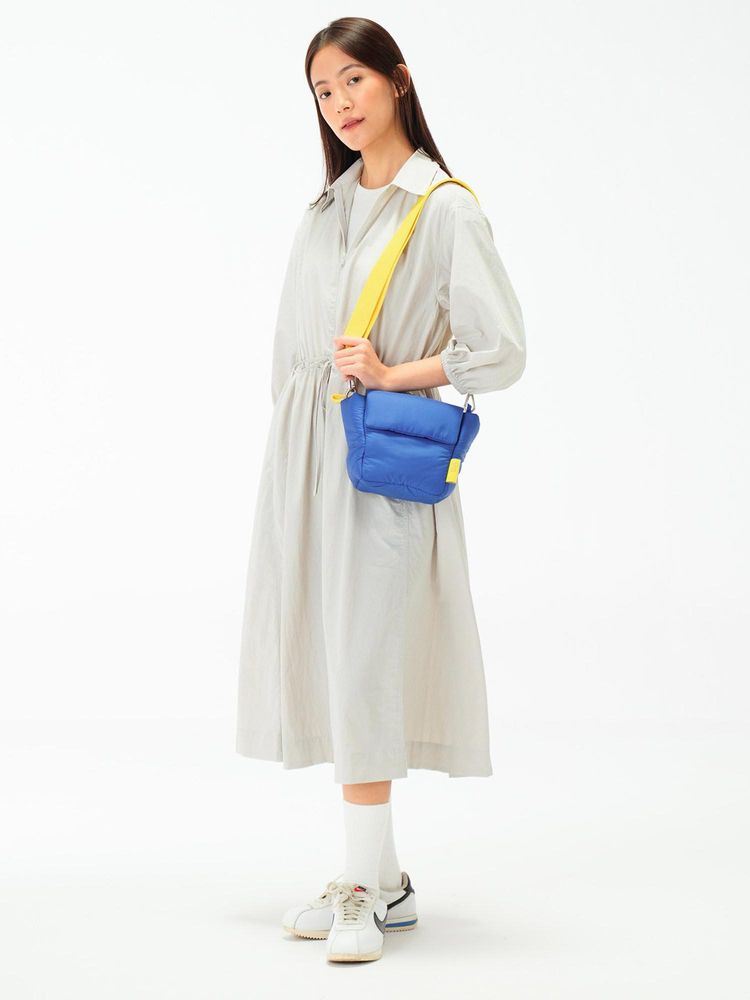 DailyObjects Blue Puff Bucket Sling Bag With Detachable Strap (M)-picture-19