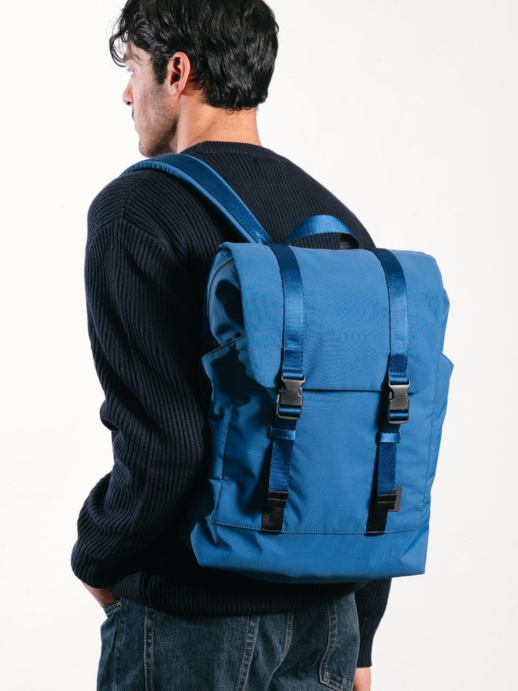 DailyObjects Pivot Taiga Backpack - Lagoon (M)-picture-11