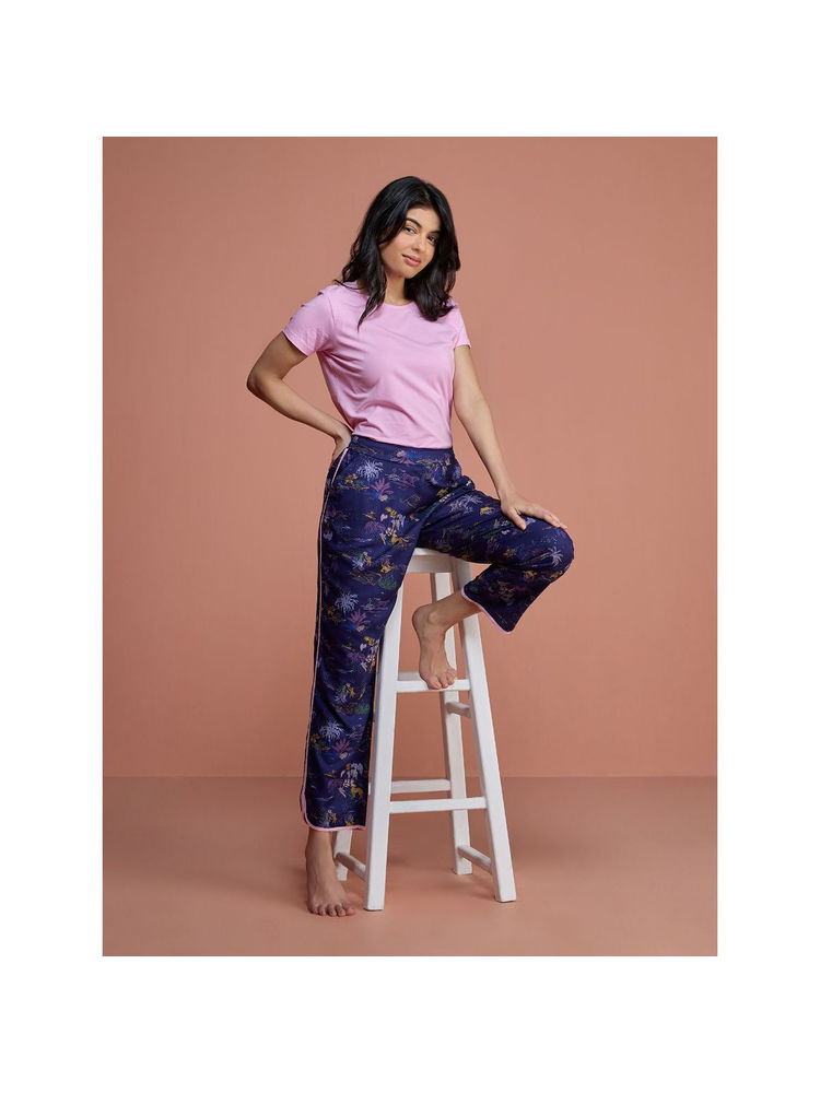 Nykd By Nykaa Super Comfy Cotton Stretch Classic Solid T-Shirt-Nyle216-Pastel Lavendar-picture-23