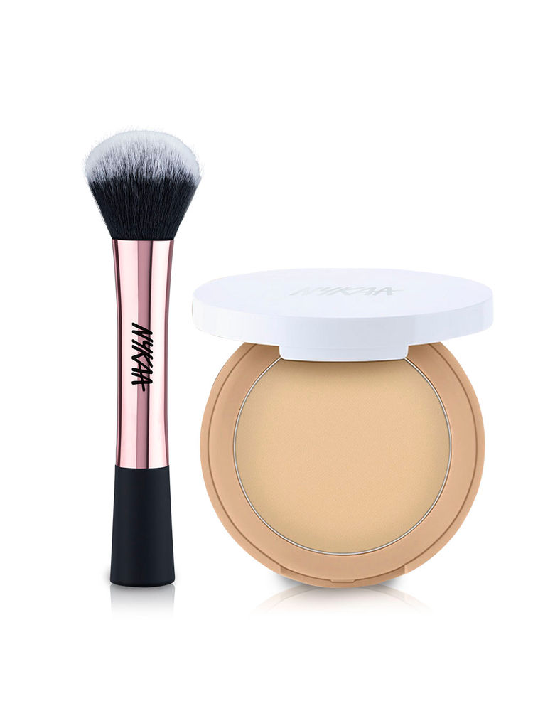 Nykaa Cosmetics All Day Matte Oil Control Face Compact Powder+Nykaa Cosmetics Blend Pro Powder Brush-image-23