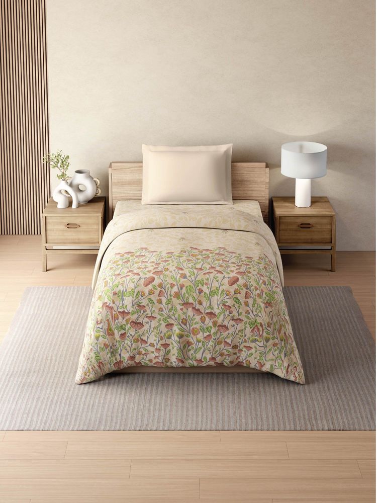 SPACES Beige Zera Hygro Cotton Percale Floral Quilt (Single)