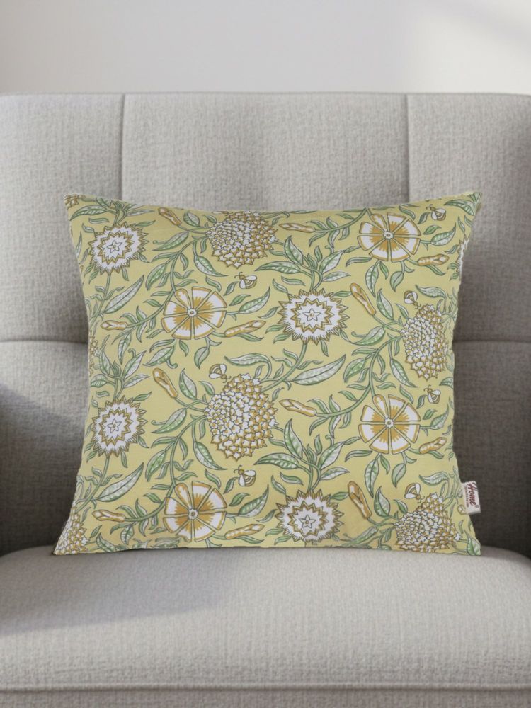 Sivya by Home Yellow Elegant Vintage Floral Cushion Cover (16 x 16 Inches)-image-35