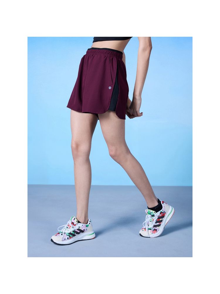 Nykd by Nykaa Woven Athletic Shorts NYAT275 Tawny Port-picture-17