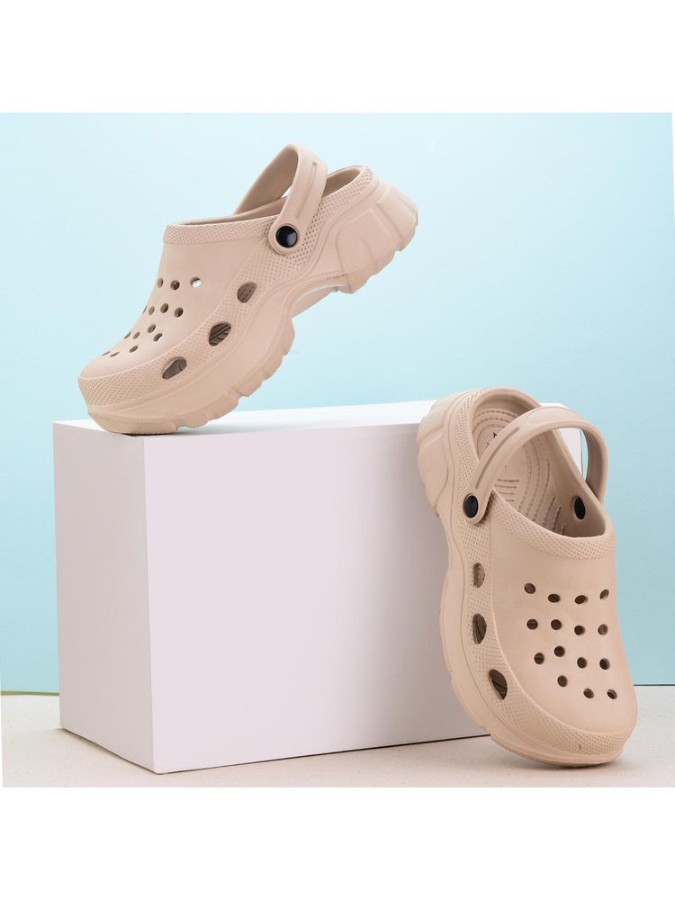 Zoom Shoes Fltw01 Womens Beige Clogs-image-34