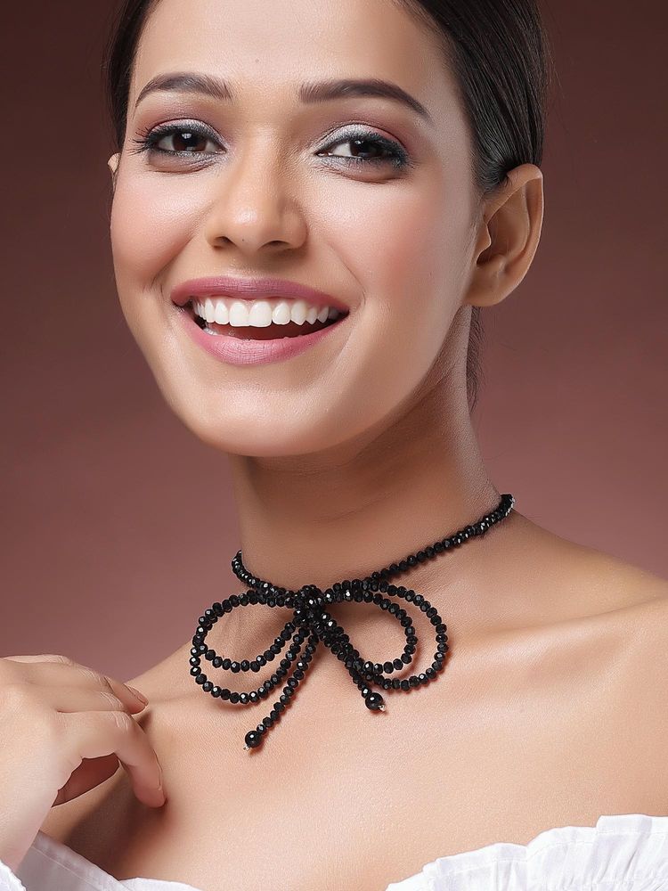 Karatcart Women Black Crystal Choker-picture-23