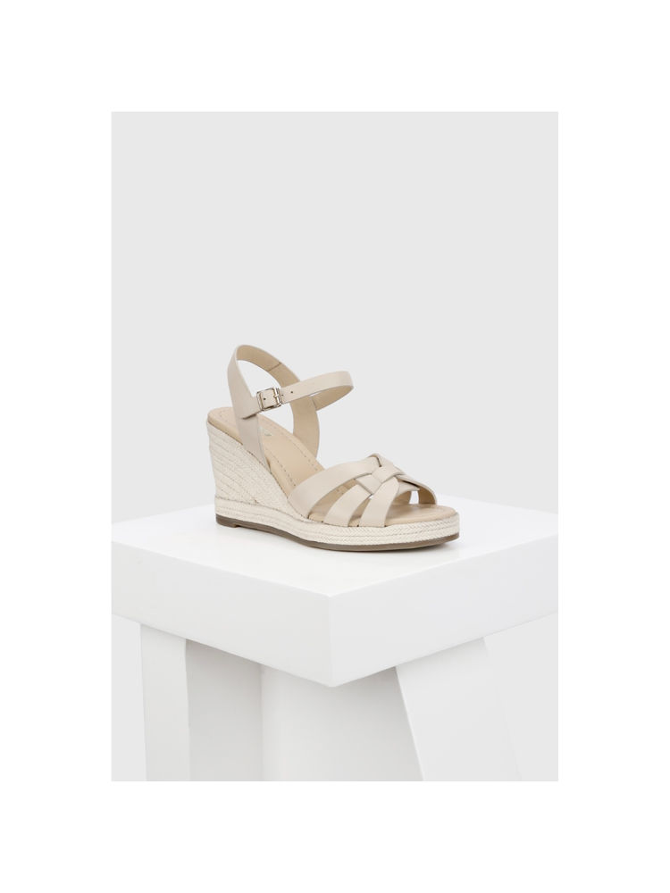 Oroh Yute Cream Heels