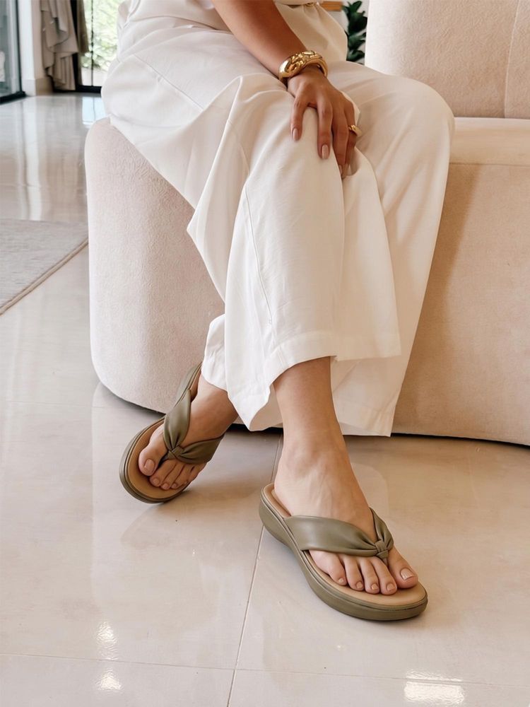 PEPPER Women Olive Sandals-image-10