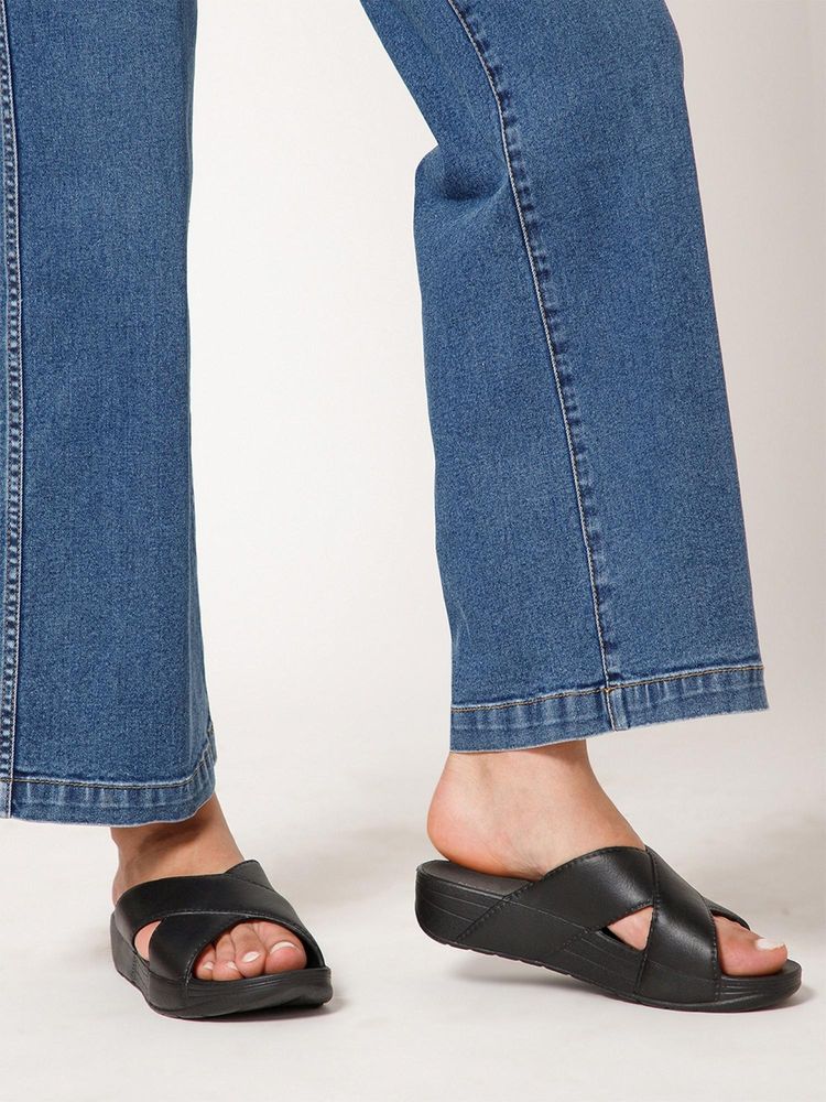 NoStrain Black Sandals for Women-image-12