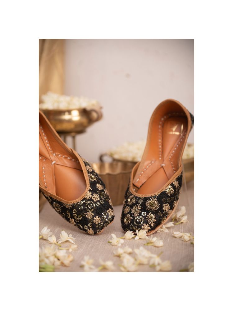 House of Vian Abeera Embroidered Juttis-picture-12