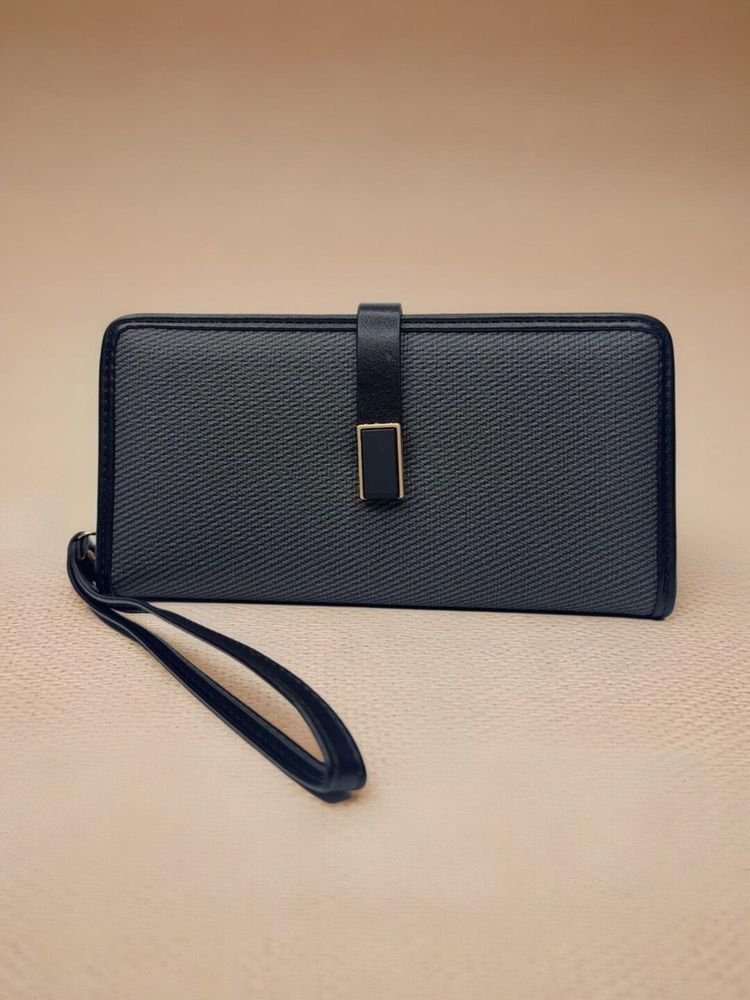 CrossKulture Women Black Textured Wallet-picture-21