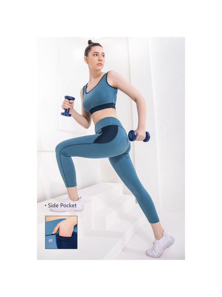 Clovia Snug Fit Activewear Ankle Length Tights with Pocket - Blue-picture-26