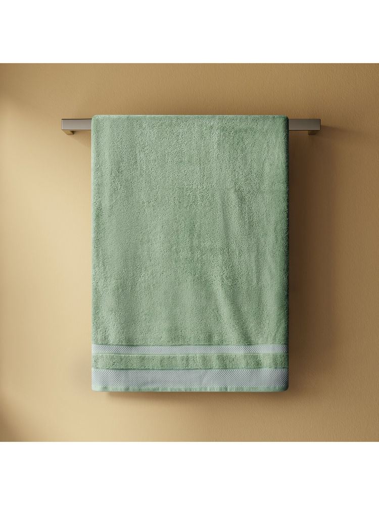 SPACES Green Hygro Cotton 600 GSM Dobby Plain Ultra Absorbent Bath Towel