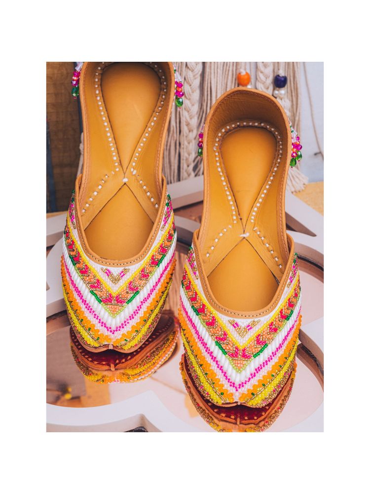 NR BY NIDHI RATHI Embellished Multi-Color Juttis