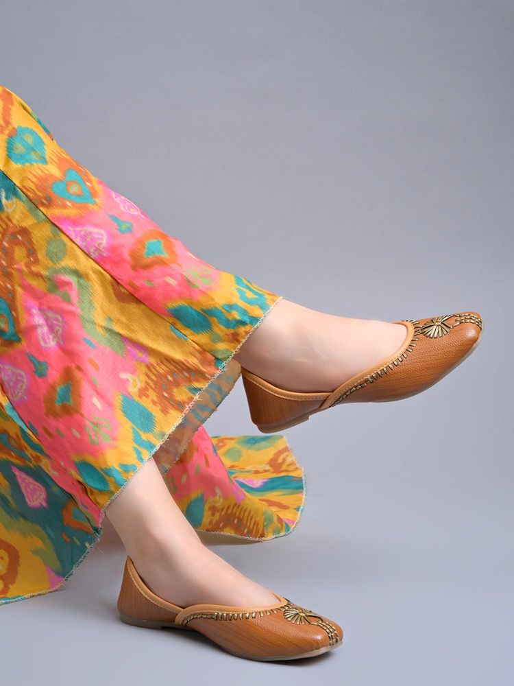 Shoetopia Women Tan Ethnic Hand-Embroidered Floral Juttis-picture-13