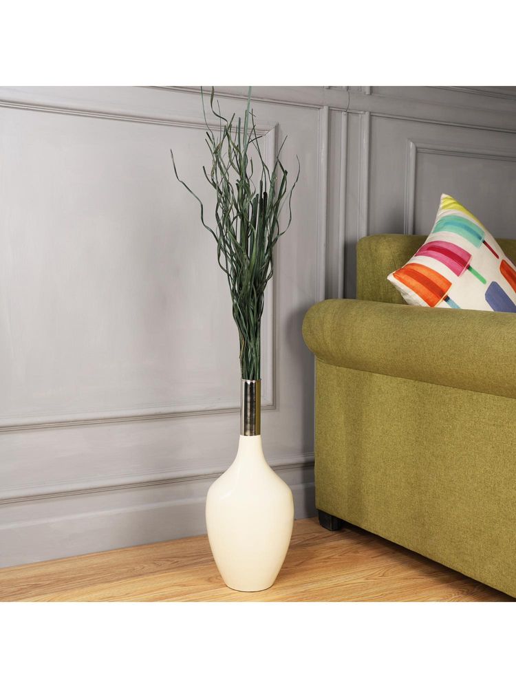 De Maison Decor Slender Deidra Fawn White Brass Vase-image-10
