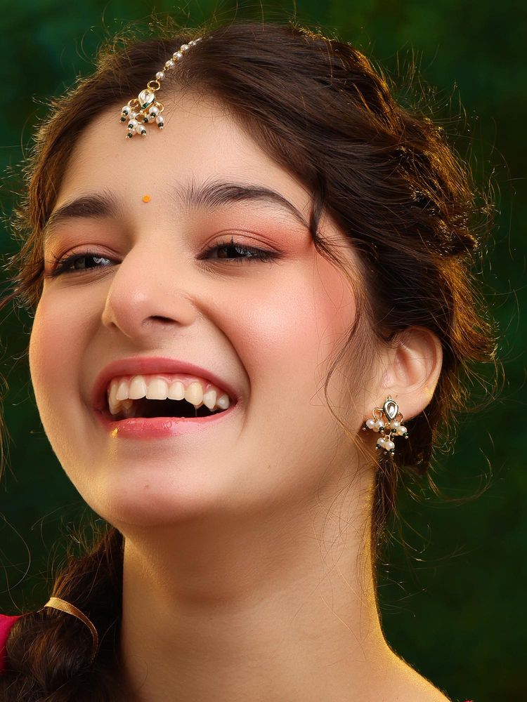Ruby Raang Studio Pearl Kundan Blossom Of Maang Tikka with Earrings-picture-21