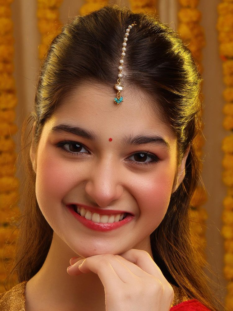 Ruby Raang Studio Festive Green And Gold Maang Tikka-image-28