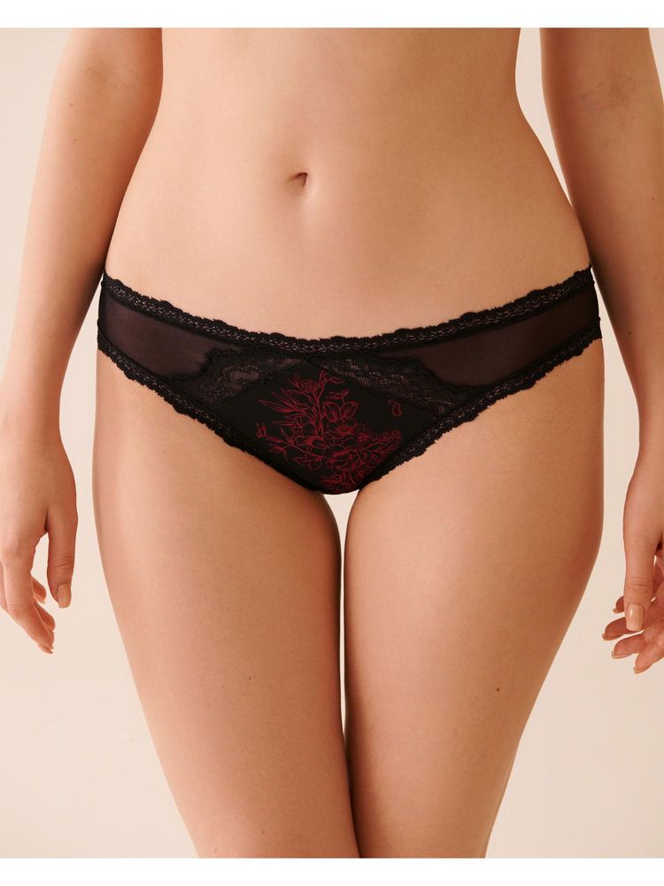 La Vie En Rose Mesh and Lace Trim Cheeky Hipster - Black-image-16