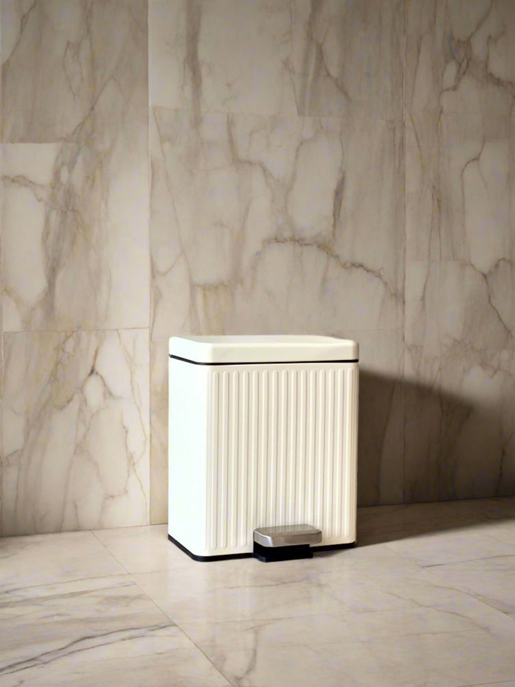 Mason Home Kairo Metallic Dustbin - White (6L)-picture-24