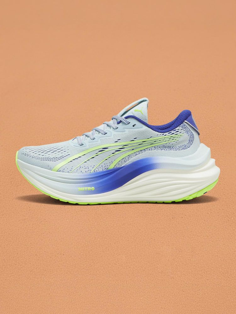 Puma MagMax NITRO Women Blue Running Shoes (UK 3.5)-image-28