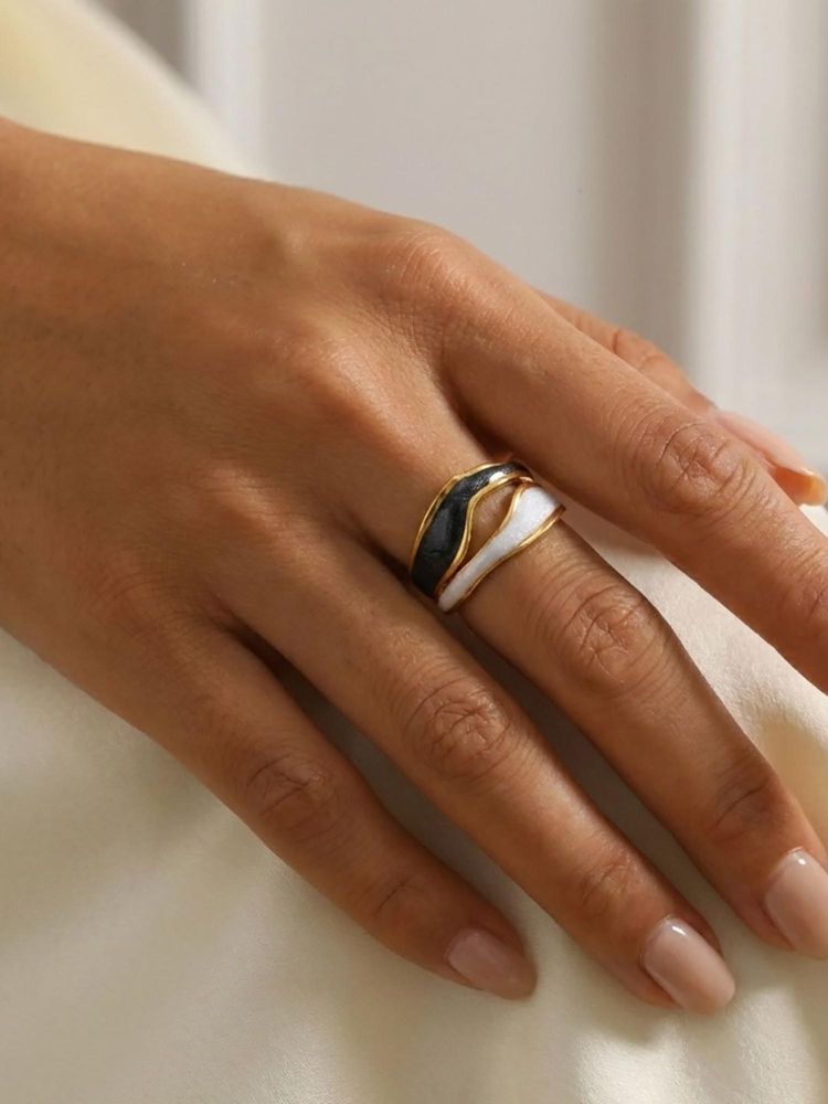 Niska Serene Duo-Tone Anti Tarnish Layer Ring Multi-Color-image-8