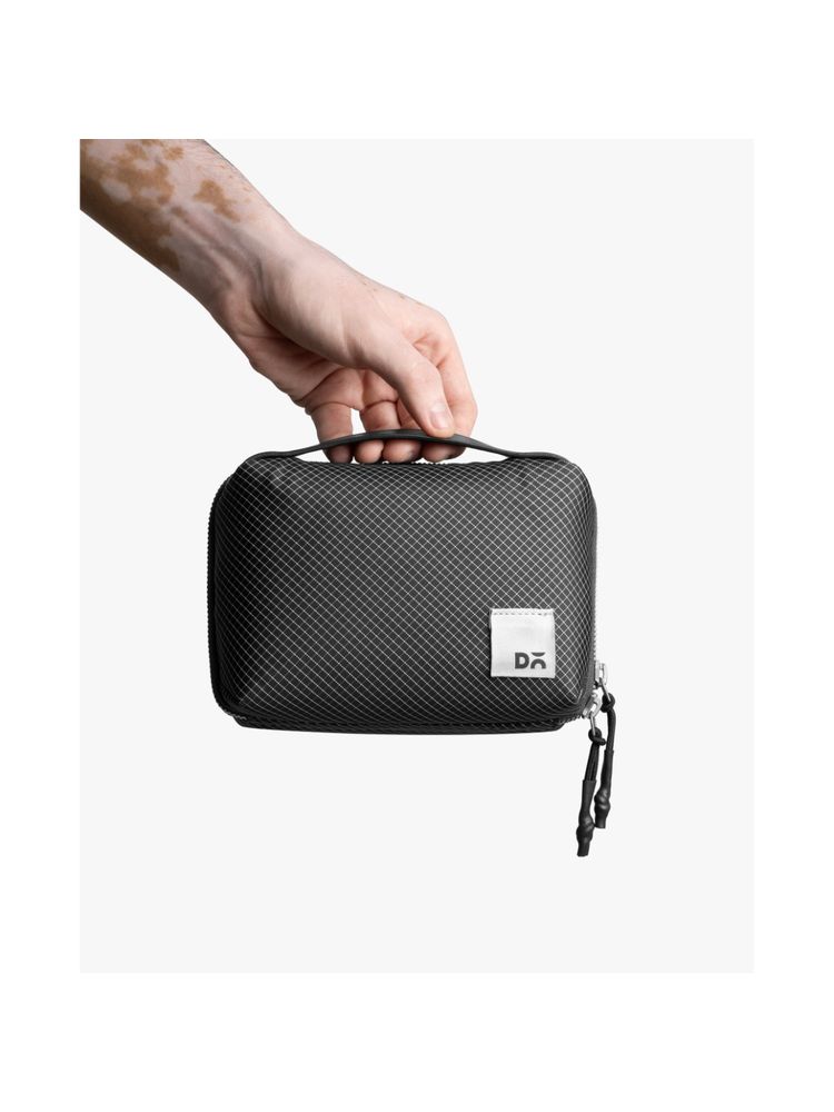 DailyObjects Black Vault Tech Organiser-picture-10