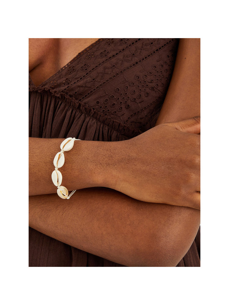 Accessorize London Women Michelle White Shell Thread Bracelet-image-13