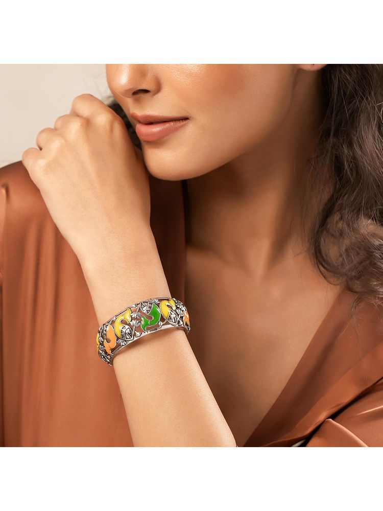 Voylla Madhubani Matsya Mandala Oxidised Enamel Adjustable Cuff-picture-43