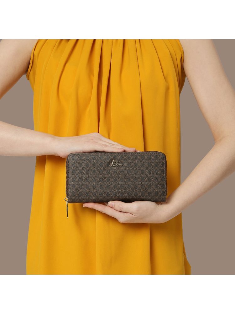 Lavie Mono Sacy Womens's Zip Wallet (Choco) (L)-image-44