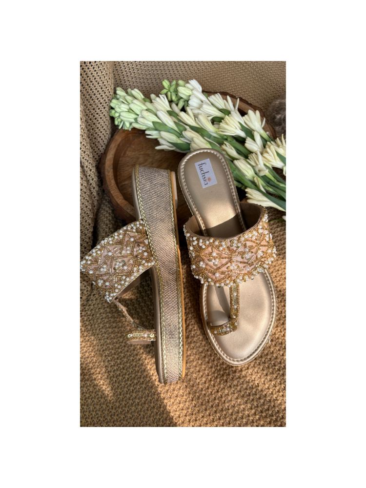 Fuchsia by Aashka Mehta Sunset Kolhapuris Sandals-picture-26
