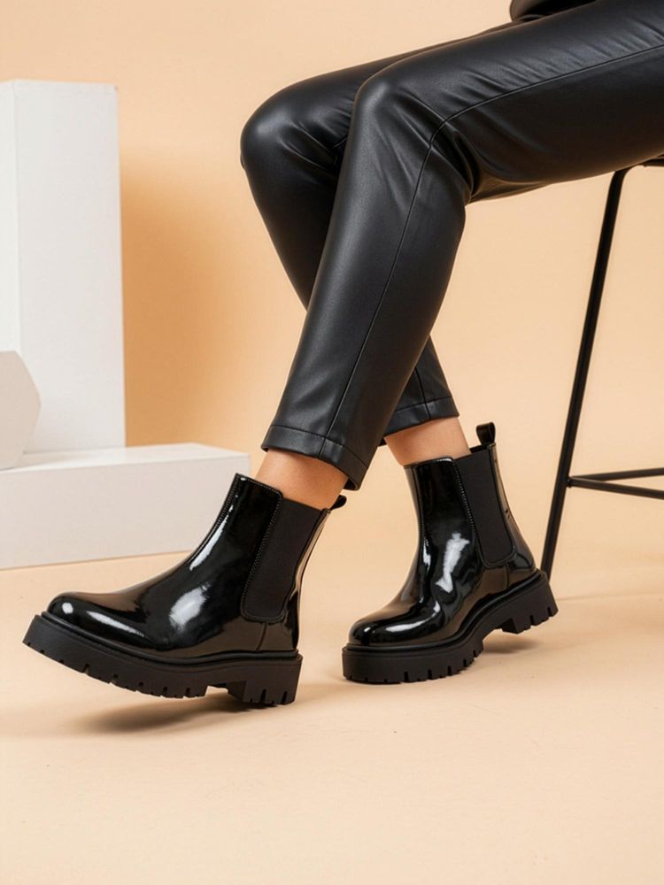 Iconics Women Black Chelsea Boots-image-29