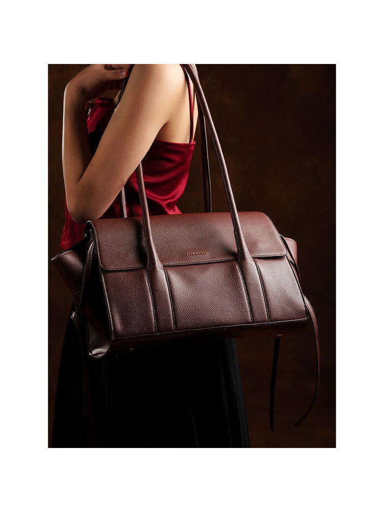 Theater Ladybug Structured Shoulder Bag-picture-38