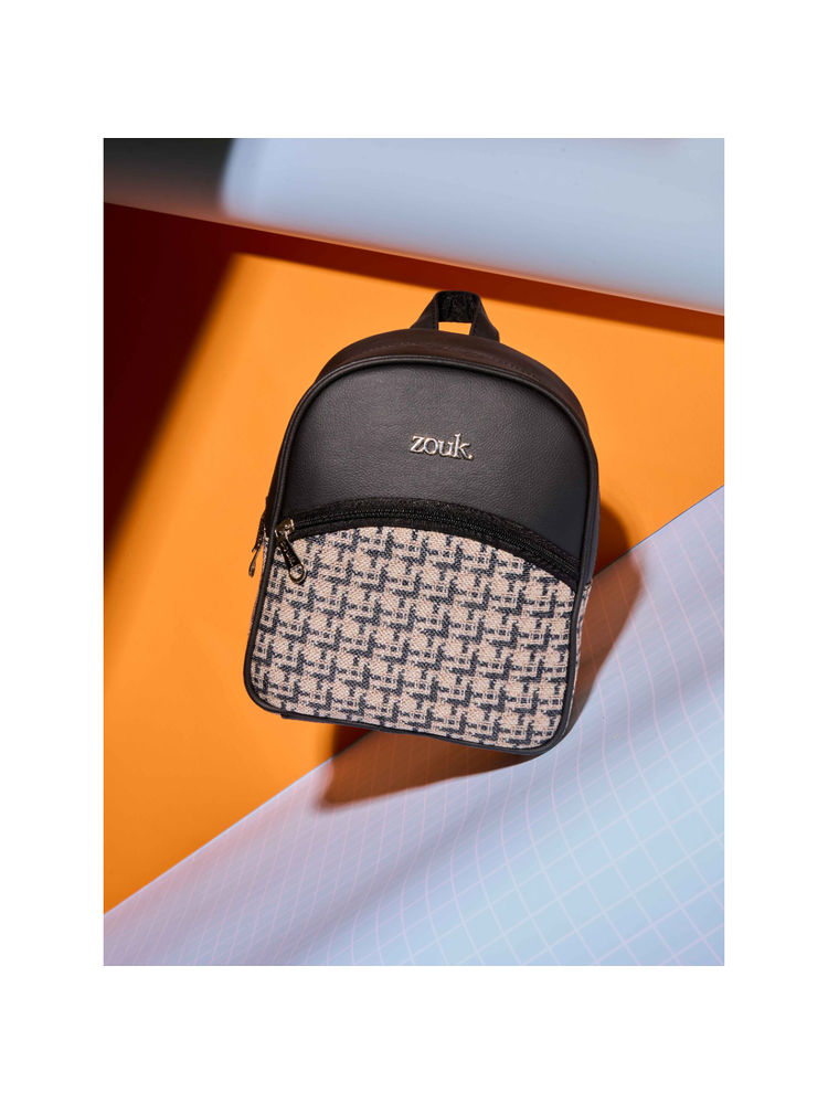Zouk Women Beige Carter Checks Dalila Mini Backpack-image-29