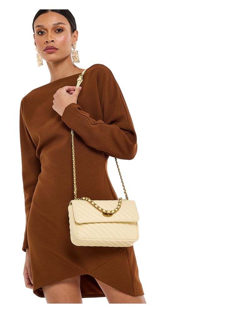 BCBG Off White Quilted Sling Bag-picture-26