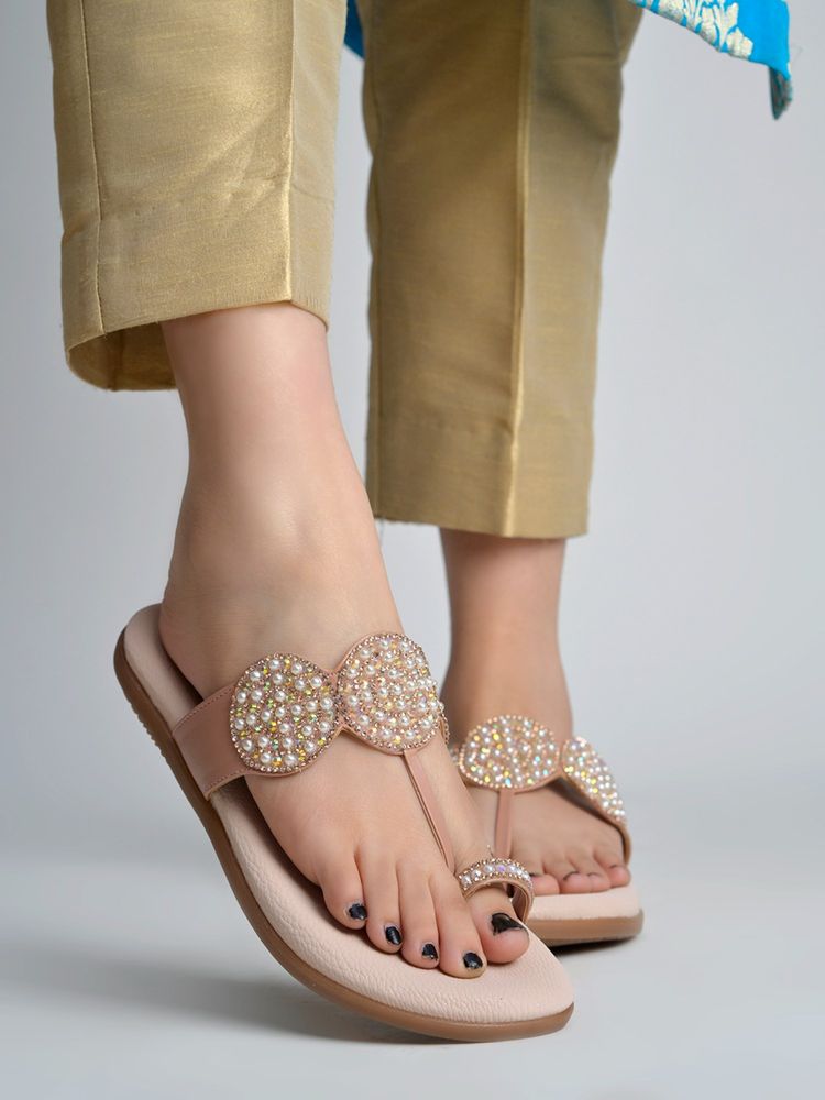 Shoetopia Women’s Shimmering Rose Gold Kolhapuri-Style Flat-image-2