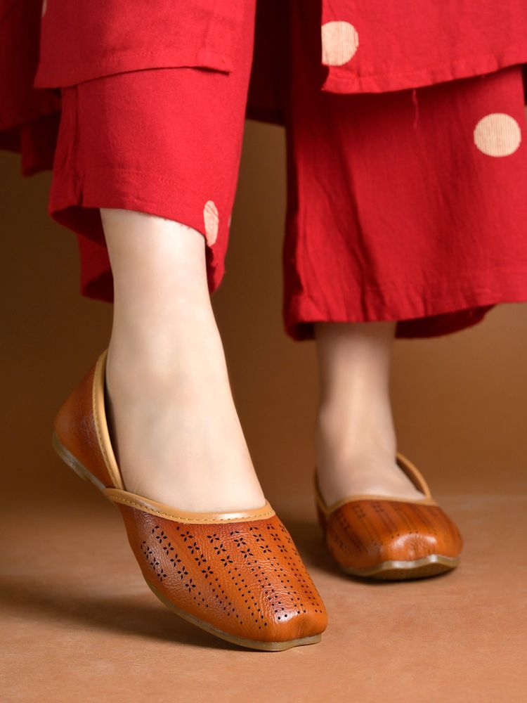 Shoetopia Tan Laser-Cut Jutis-image-5